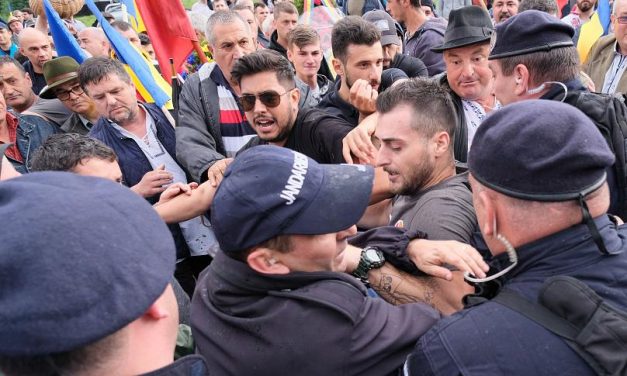 Magyar-román összetűzés az úzvölgyi katonatemetőnél (Videóval)