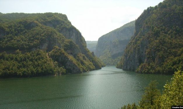 Csecsemő holttestét emelték ki a Lim folyóból