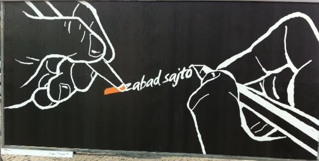 Két sajtótörvényt is elfogadnak október végéig