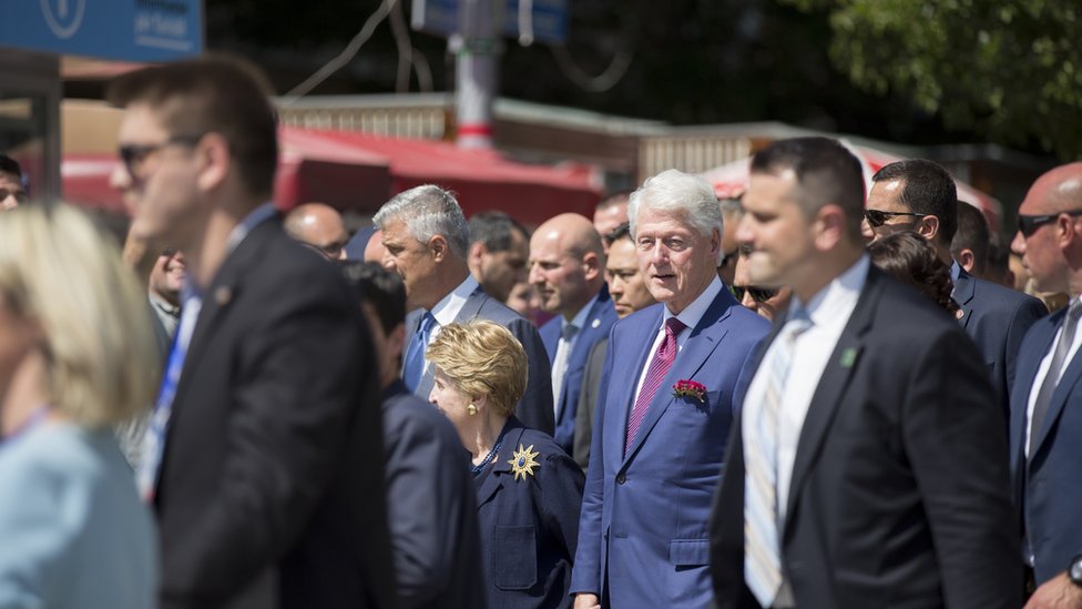 Szabadságunkért – Pristina Bill Clintonnal és Madeleine Albrighttal ünnepelt (Fotógaléria)