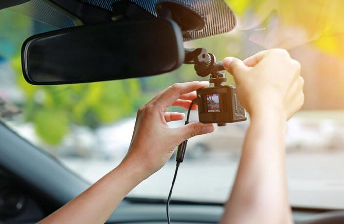 <span class="entry-title-primary">Bizonyíték, vagy nem?</span> <span class="entry-subtitle">A fedélzeti kamerával készített felvétel felhasználható-e a szerbiai bíróságokon?</span>