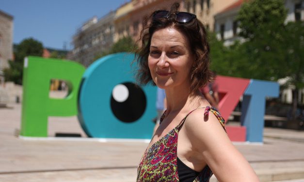 Első a család, a színház szerelemgyerek