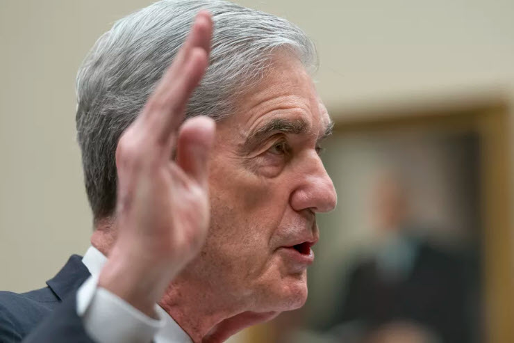 <span class="entry-title-primary">Tények és árnyak harca</span> <span class="entry-subtitle">„Nem volt boszorkányüldözés" – Életre kelt a Mueller-féle jelentés Donald Trump oroszokkal való összejátszásáról</span>