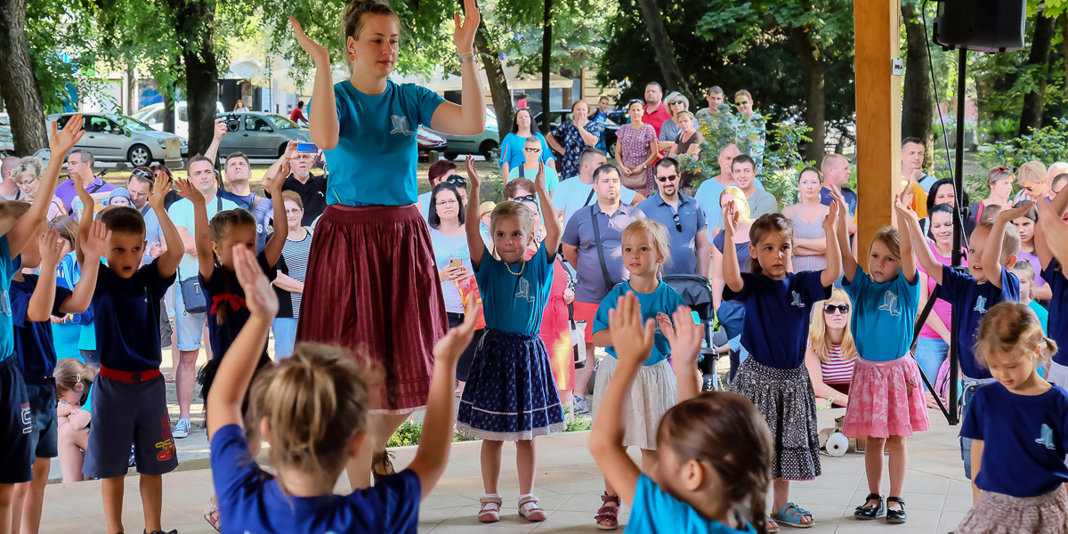 Zenta: Másodszor rendezték meg a Hatetudnád népművészeti tábort (Fotók)