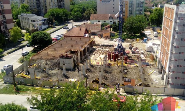 Leomlott egy épülő tömbház födémszerkezete Szabadkán