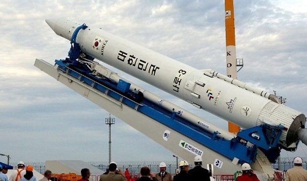 Észak-Korea ismét két ballisztikus rakétát lőtt ki