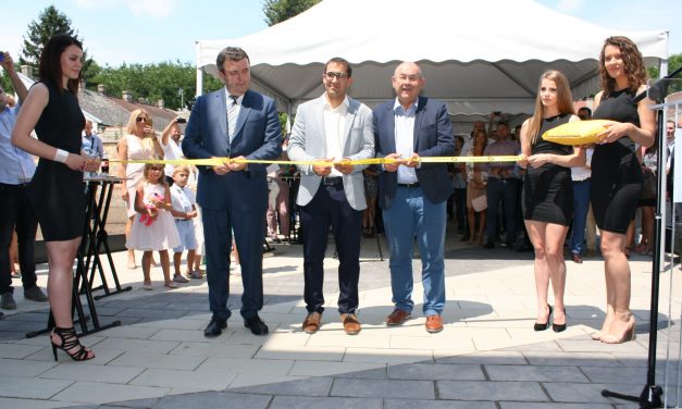 Prosperitati: Három új projektet indított útjára Palkovics László és Pásztor István (Fotók)