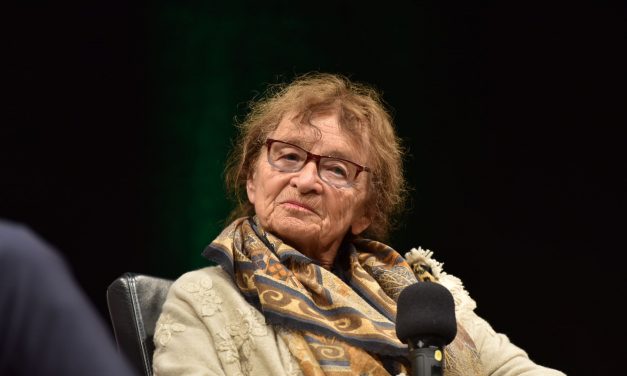 Elhunyt Heller Ágnes