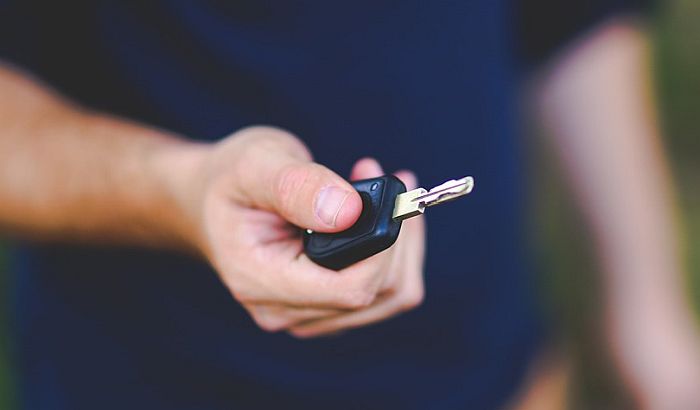 Szerbiát elárasztják a használtautók