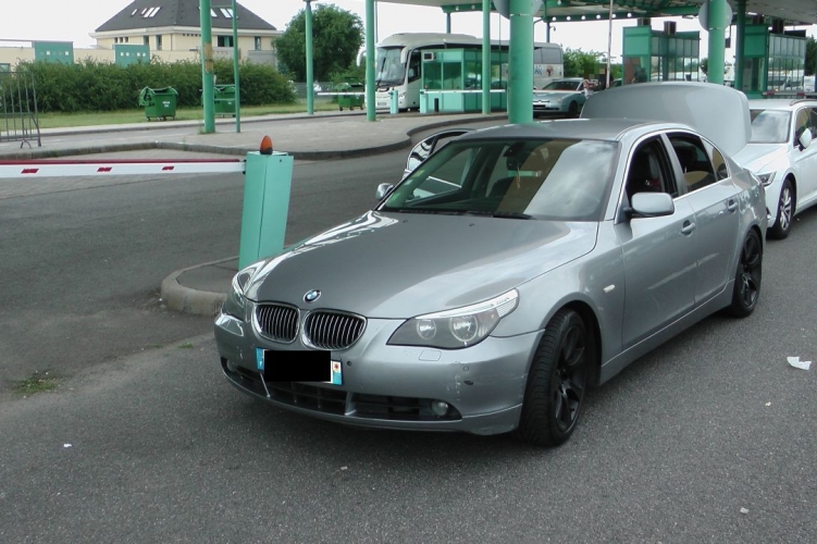 Körözött BMW-t foglaltak le Röszkén