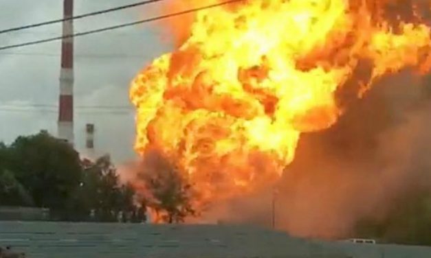 Hatalmas tűz egy Moszkva melletti hőerőműben