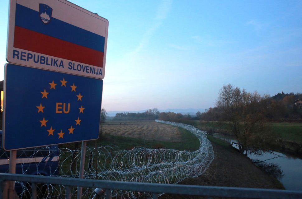 Újabb szakaszon épít kerítést Szlovénia a Horvátországgal közös határon