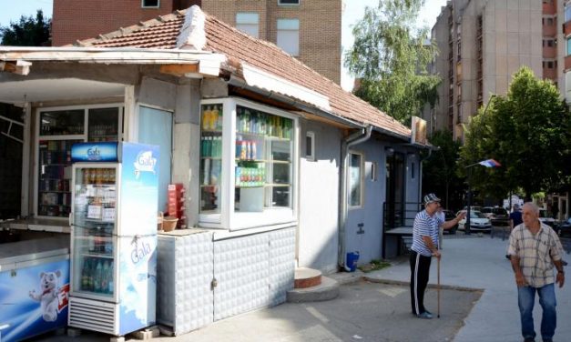 Albán áru érkezik Észak-Koszovóba