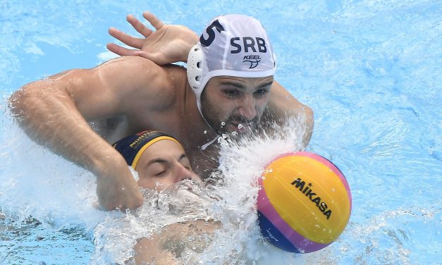 Döntetlen a Szerbia-Montenegró pólórangadón