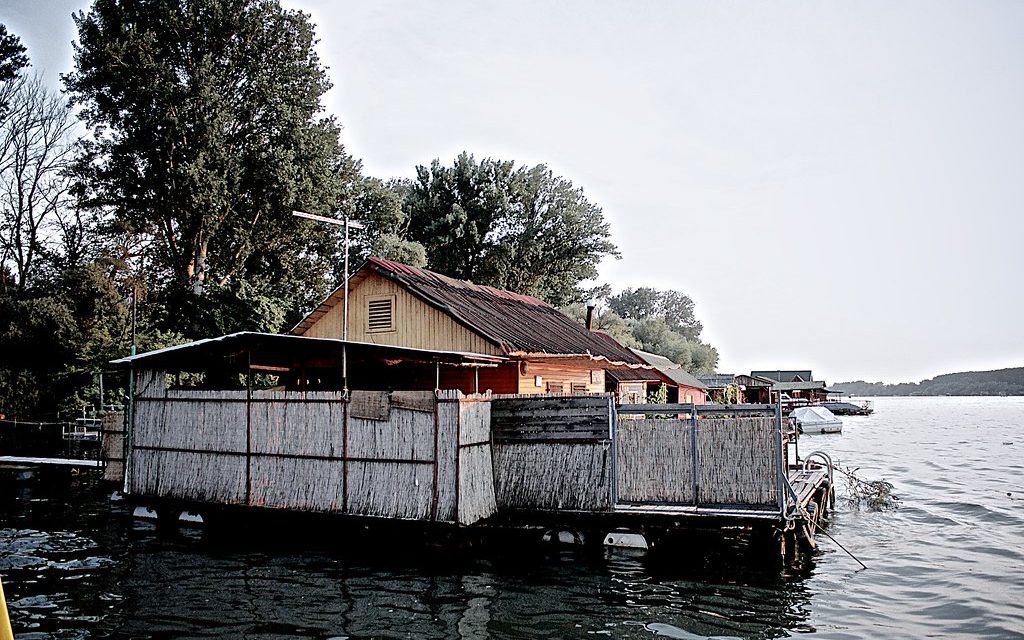 Megtalálták a vasárnap eltűnt 14 éves kislány holttestét