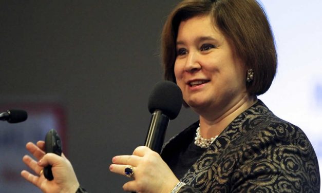 Zentán tart előadást Vida Ágnes