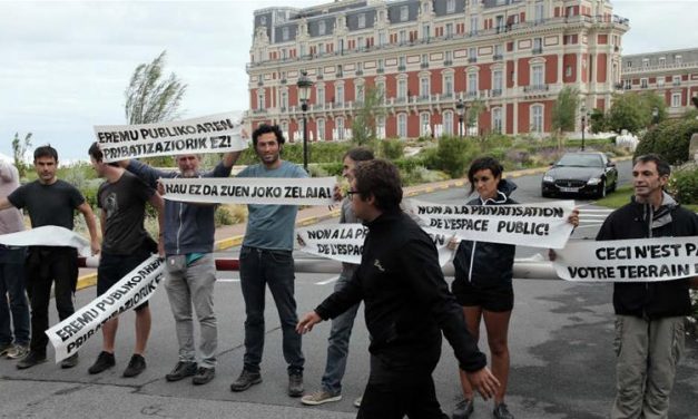 <span class="entry-title-primary">Biarritz és (még mindig) Hongkong</span> <span class="entry-subtitle">Politikusok és tüntetők: Kinek a kezében van a világ sorsa? (Nemzetközi lapszemle)</span>