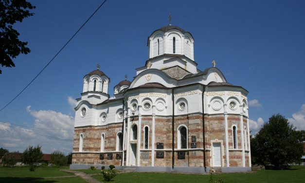 A szerbiai pap elköszönt a parókián, most Németországban buszsofőrként dolgozik