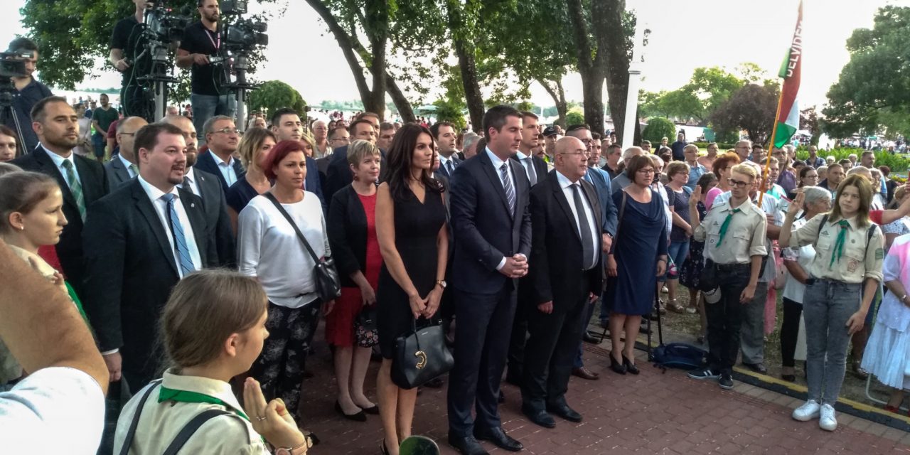 „Szent István öröksége megtartotta a nemzetet” (Fotók)