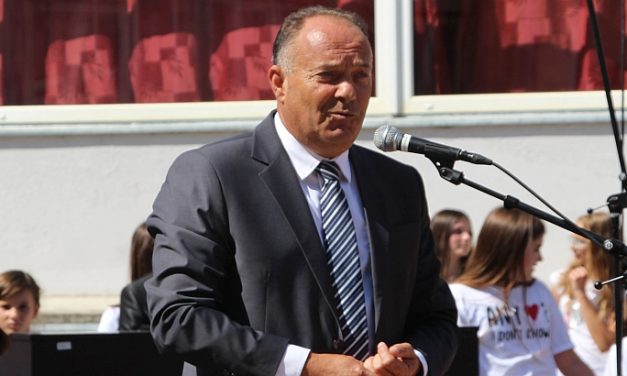 <span class="entry-title-primary">Hároméves kortól kötelező lesz a napközi</span> <span class="entry-subtitle">Az oktatási miniszter reformokat jelentett be, de kérdés, hogy a szülőknek fizetniük-e kell majd ezért, és hogy ez egyáltalán kivitelezhető-e</span>