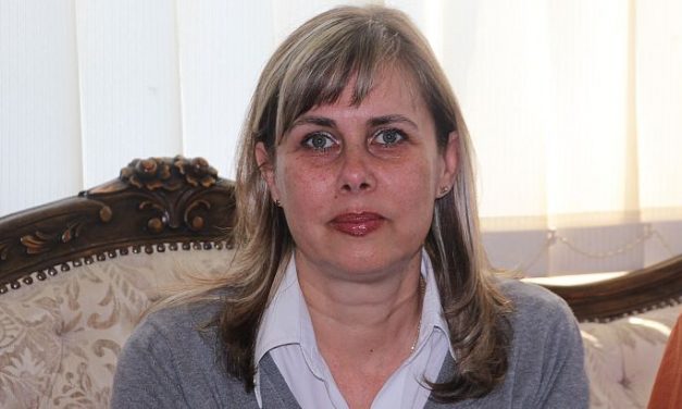 Felhagyott az éhségsztrájkkal a Kanal 9 tulajdonosa mert Vučićtól „komoly” garanciát kapott