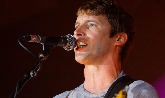 James Blunt jövő áprilisban a Budapest Sportarénában ad koncertet