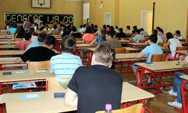 Márciustól minden diáknak külön oktatási száma lesz