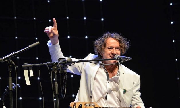 Bregović: Vučić hasznos dolgokat tesz Szerbiáért