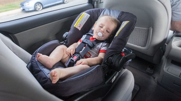 Autós gyerekülést ajándékoz a szülőknek Magyarkanizsa