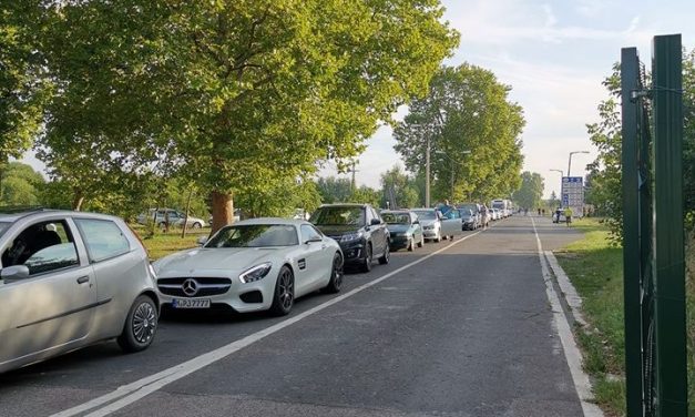 Baleset miatt torlódás alakult ki a Horgos-Röszke közúti átkelőnél