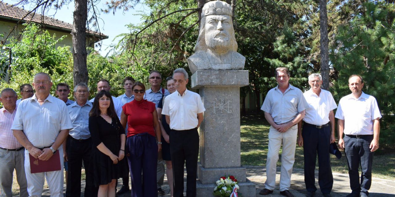 <span class="entry-title-primary">„Az egynyelvű közösség gyenge és esendő”</span> <span class="entry-subtitle">A Magyar Mozgalom Horgoson emlékezett meg Szent István államalapító királyról</span>