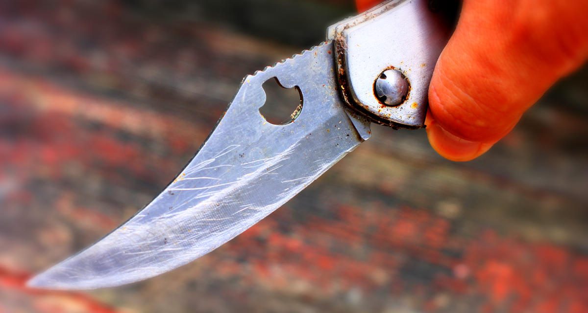 Késes ámokfutás Sydneyben, egy nő súlyosan megsebesült – videóval