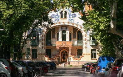 Más világok – Épületséta a Raichle-palotában