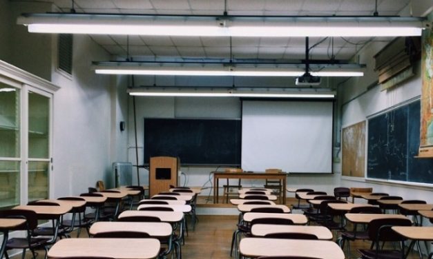 Hat vajdasági iskolaigazgatónak kellett pótvizsgáznia