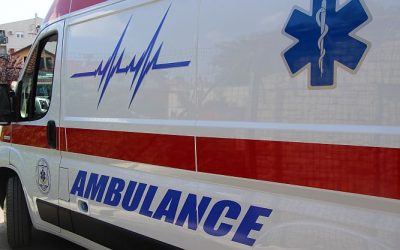 Utcai árusok közé hajtott egy autó a fővárosban (Videó)