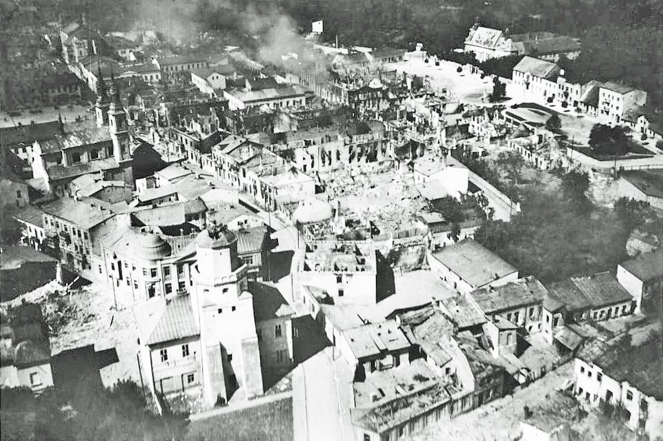 <span class="entry-title-primary">Német bocsánatkérés a 80. évfordulón</span> <span class="entry-subtitle">Az agressziót soha nem szabad elfelejteni – Putyin (és Trump) nélkül emlékeztek a II. világháború kirobbanására</span>