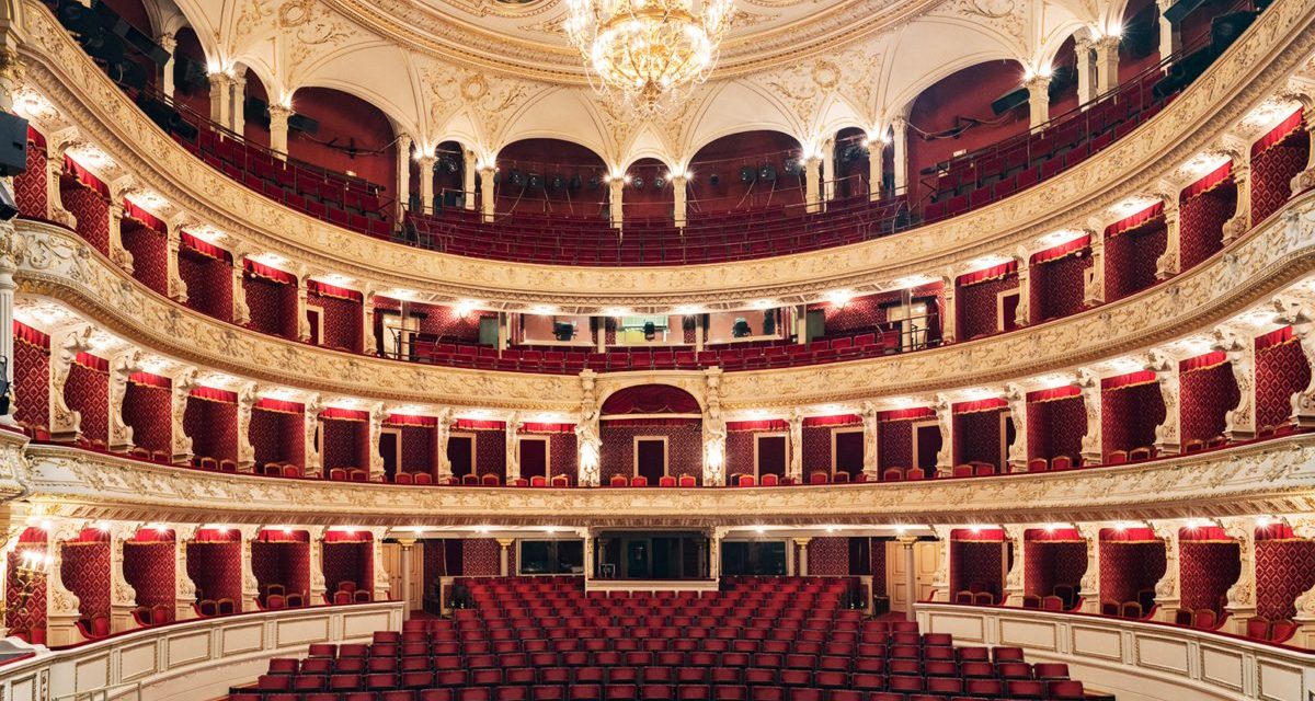 Új évadját kezdi a Szegedi Nemzeti Színház