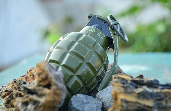 Kézigránát robbant egy családi házban