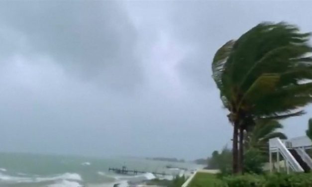 Lecsapott a Föld idei legerősebb hurrikánja a Bahamákra (videóval)
