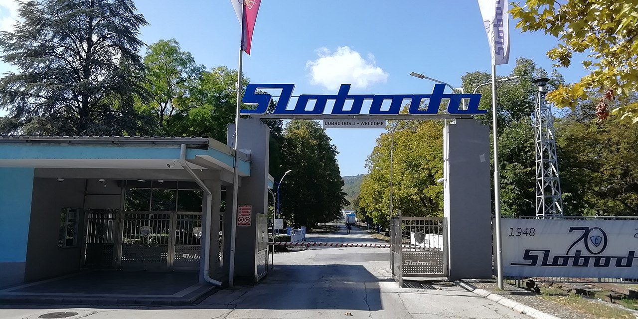 Robbanás a čačaki Sloboda hadiüzemben