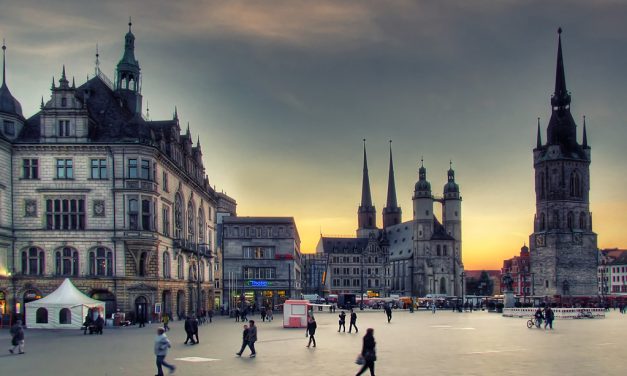 Lelőttek két embert egy németországi zsinagóga közelében