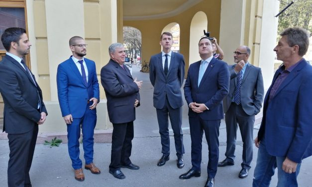 „A zentai önkormányzat példaértékű”