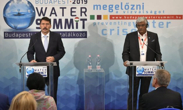 A vízhez jutás emberi jog