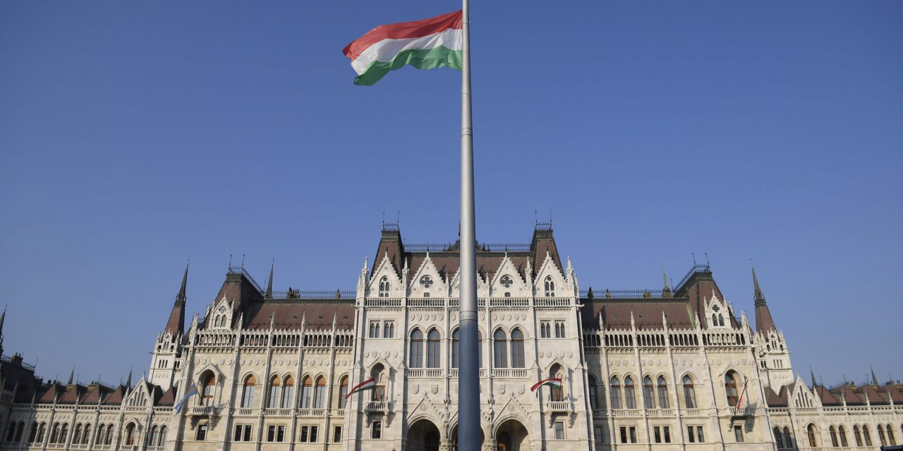 1956-ra emlékezünk