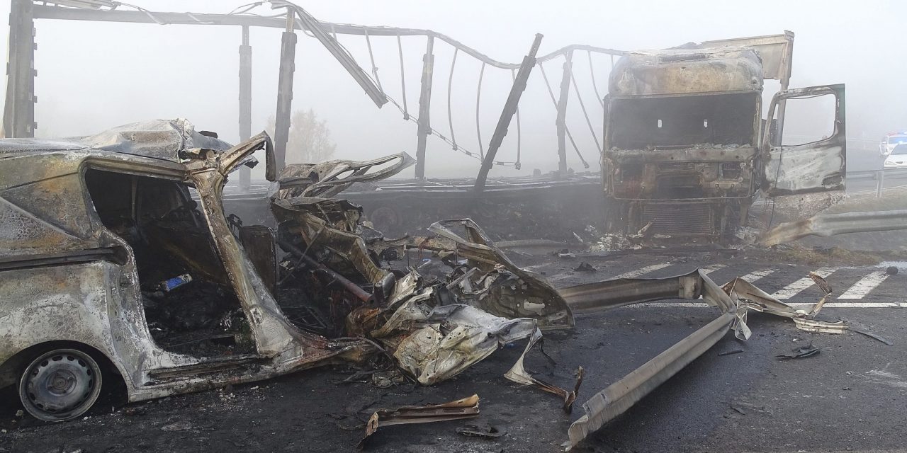 Azonosították a szerb kamion által okozott baleset valamennyi áldozatát