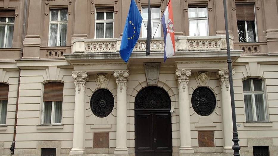 Horvátország is tiltakozik Handke Nobel-díja miatt