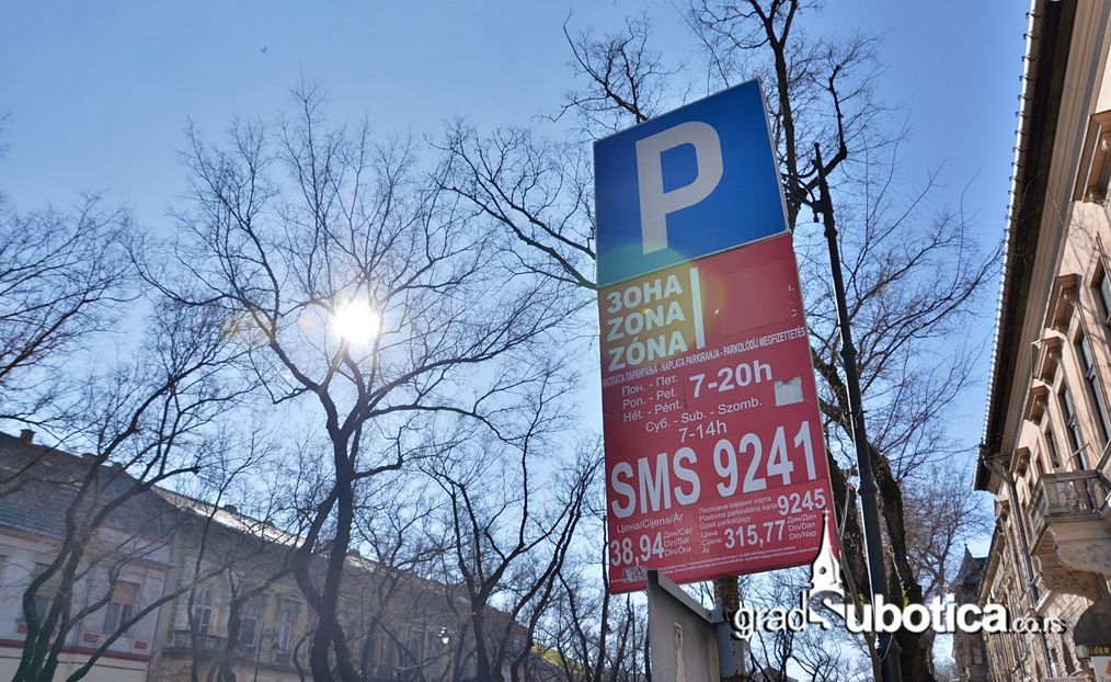 Novembertől Szabadkán hosszabb ideig kell fizetni a parkolásért
