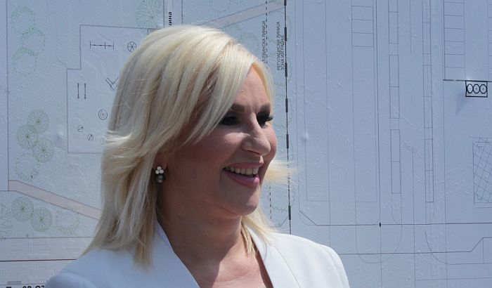 Mihajlović: A kivándorlás előtt álló fiatalok adjanak esélyt Szerbiának