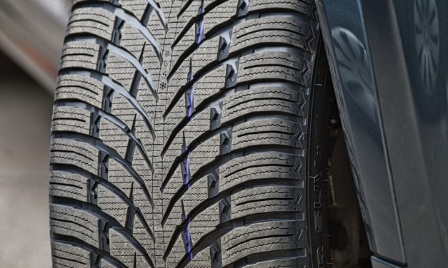 Holnaptól kötelező a téli gumi használata, ha téliesek az útviszonyok