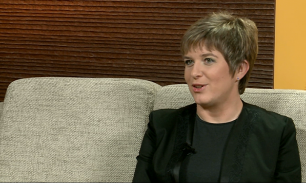 Orgia és gúnykacaj